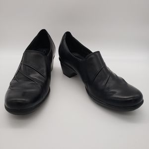 Clarks Partridge Black Leather Slip-on Shoes